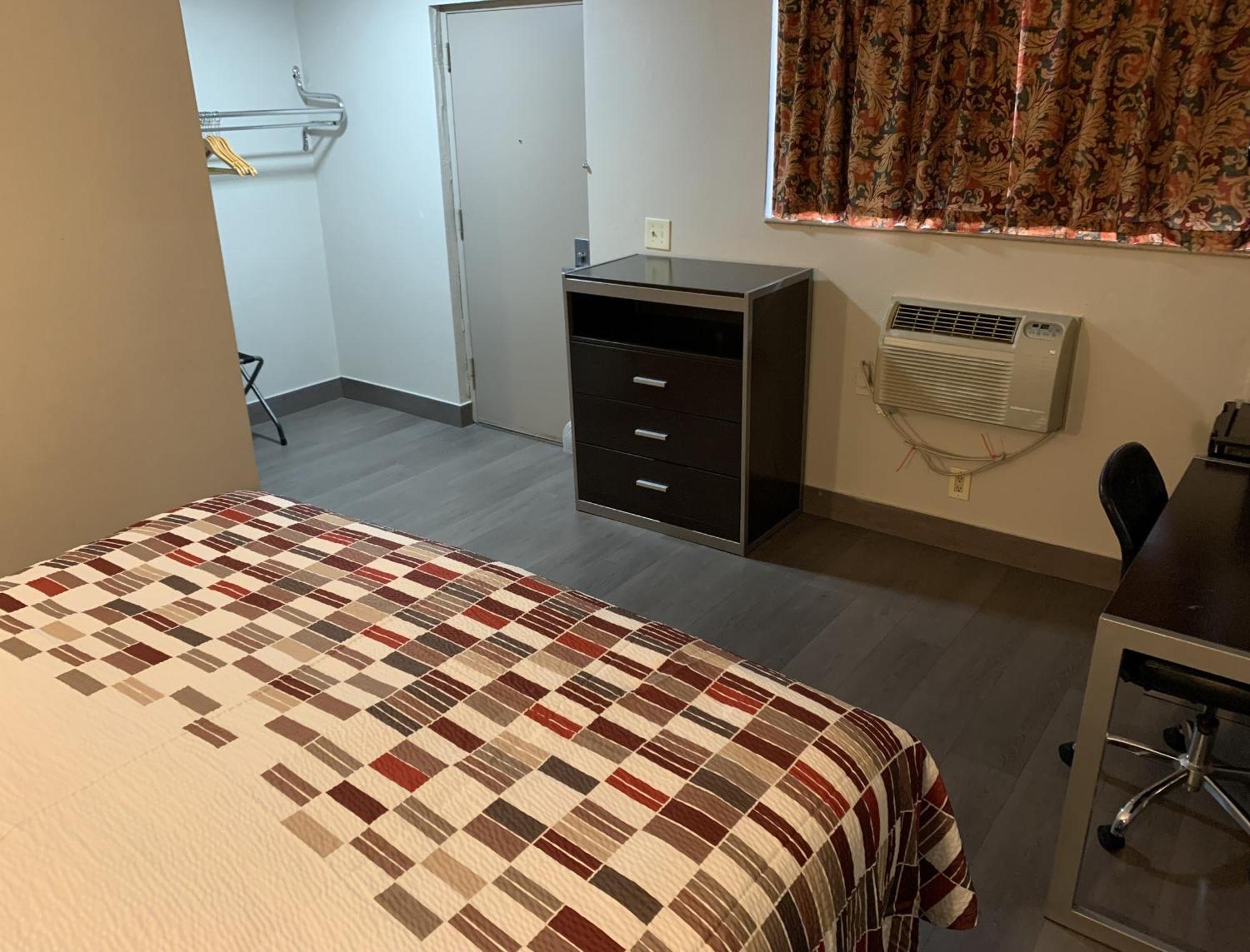 Red Roof Inn Copiague Luaran gambar